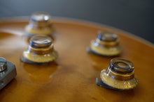 Load image into Gallery viewer, Carneglia Stallion Standard, Lemon Burst