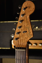Load image into Gallery viewer, Mark Grant Calicaster Gold Sparkle