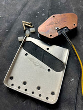 Load image into Gallery viewer, Mark Grant Telifornia '52 Blackguard Matador Red/Blonde