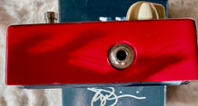 Load image into Gallery viewer, Vox Satchurator, Signed by Satriani