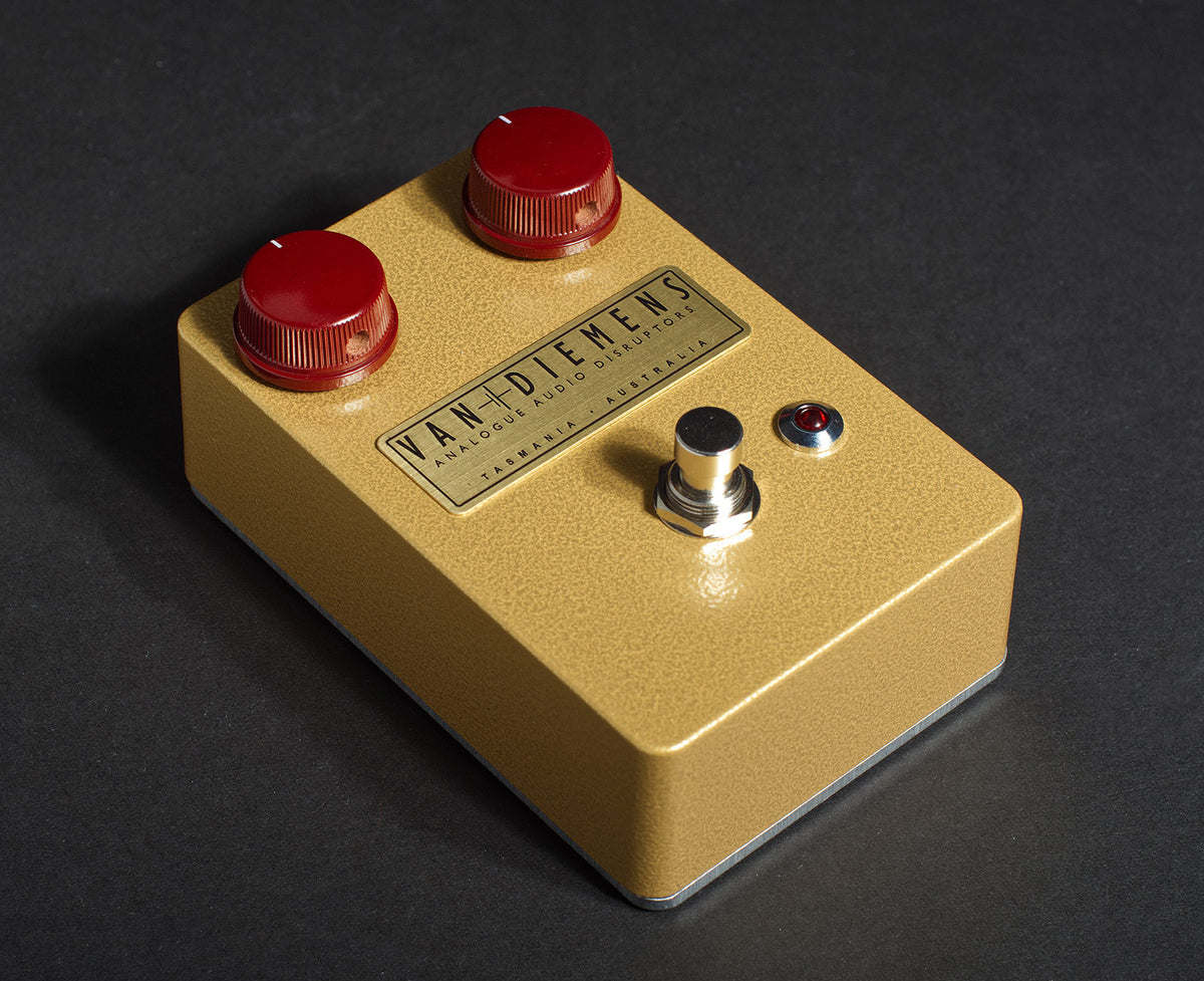 ギター VAN DIEMENS ANALOGUE AUDIO DISRUPTORS Van Diemans Red Ochre – Destroy All Guitars