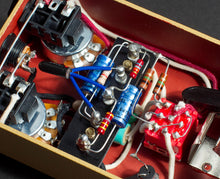 Load image into Gallery viewer, Van Diemans Red Ochre