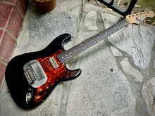 Load image into Gallery viewer, Waterslide Black Nitro Coodercaster
