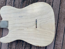 Load image into Gallery viewer, Whitfill T White Blonde