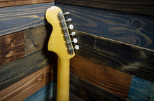 Load image into Gallery viewer, Elliott James Duke Candy Apple Red 357