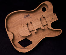 Load image into Gallery viewer, Elliott Raven