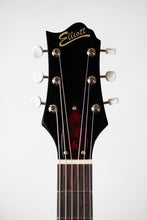 Load image into Gallery viewer, Elliott Royal Haven