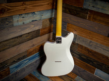 Load image into Gallery viewer, Elliott Peter Stroud Signature Vanilla Shake Tonemaster