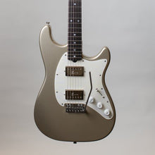 Load image into Gallery viewer, Elliott Warhawk