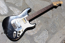 Load image into Gallery viewer, Waterslide S-style Coodercaster, black