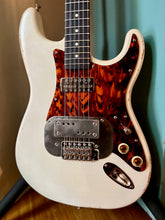 Load image into Gallery viewer, Waterslide S-Style Coodercaster