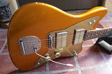 Load image into Gallery viewer, Waterslide Offset