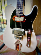 Load image into Gallery viewer, Waterslide T-Style Coodercaster, White Blonde