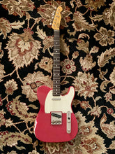 Load image into Gallery viewer, Whitfill T Dakota Red