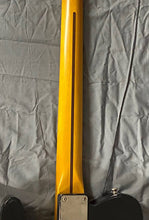 Load image into Gallery viewer, Whitfill T Black