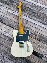 Load image into Gallery viewer, Whitfill T White Blonde