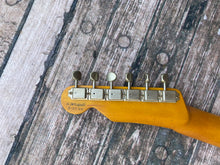 Load image into Gallery viewer, Whitfill T White Blonde