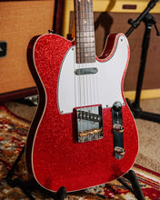 Load image into Gallery viewer, Doubleday Dorothy Red Flake Custom Broadwing
