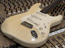 Load image into Gallery viewer, GVCG 59 White Blonde Strat
