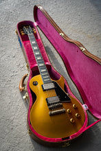 Load image into Gallery viewer, Historic Makeovers RDS 1957 Reissue, "JB" Style Goldtop
