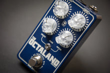 Load image into Gallery viewer, KingTone Pedals Octaland Mini, Preowned
