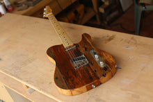Load image into Gallery viewer, Dean Gordon Chelsea Hotelecaster
